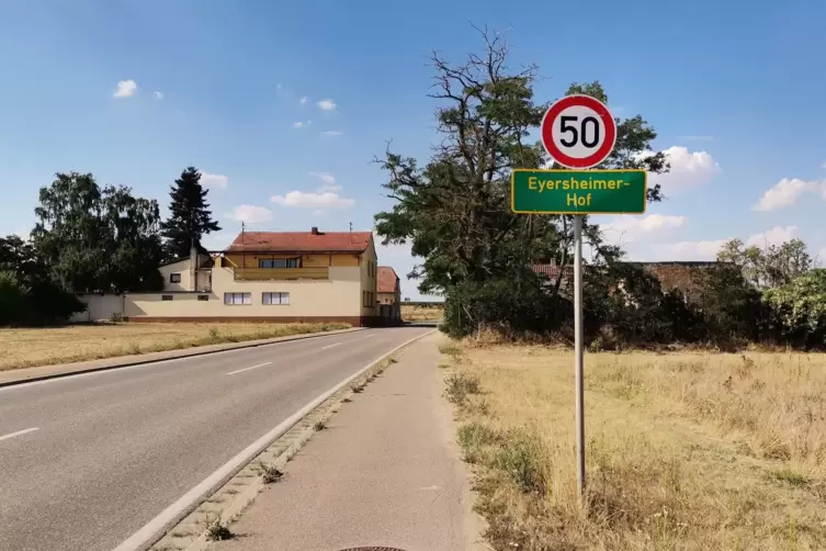 Die Tour führt auch am Eyersheimer Hof vorbei. 