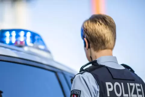 Der 33-Jährige setzte sich zunächst nach Rumänien ab. Die Polizei fasste das Mitglied einer kriminellen Vereinigung schließlich 