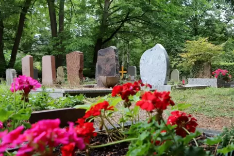 Der Hauptfriedhof ist frei zugänglich. 