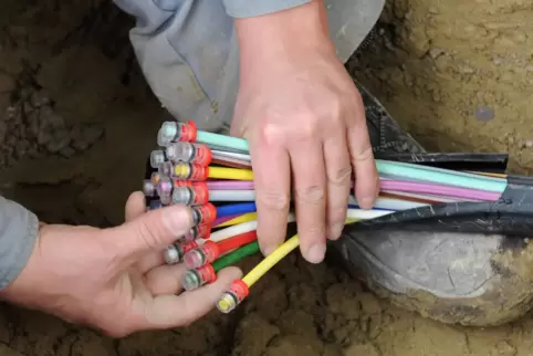 Nur wenn genügend Haushalte mitmachen, wird das Glasfasernetz ausgebaut. 