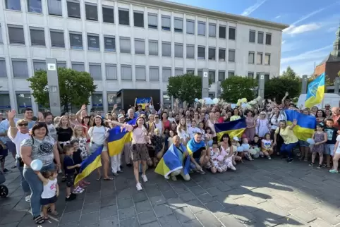 Fast 130 Menschen aus der Ukraine sind am Mittwochabend zusammengekommen, um den Unabhängigkeitstag zu feiern und sich zu bedank
