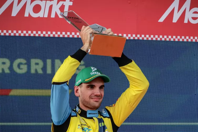 Luca Stolz gewann das Sonntagsrennen der DTM. 