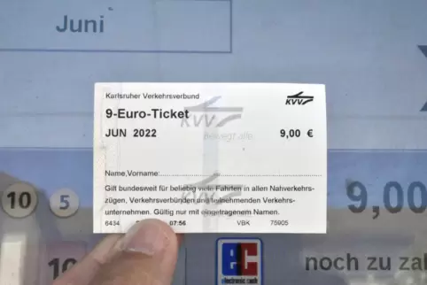 Das 9-Euro-Ticket läuft in wenigen Tagen aus. Dabei war der Ansturm auf das günstige Ticket enorm. 
