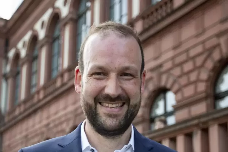 Kann sich &bdquo;W&auml;rmeinseln&ldquo; in seinem Haus gut vorstellen: Steffen Egle, Direktor des Museums Pfalzgalerie