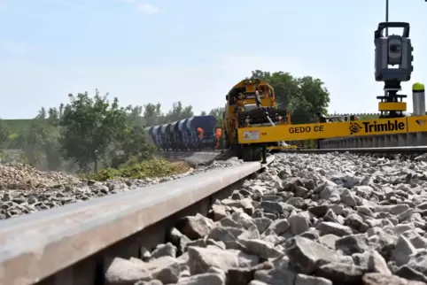 Bauarbeiten an der Strecke Grünstadt-Freinsheim.
