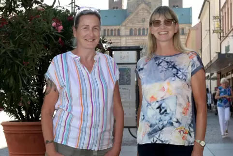 Zwei besondere Gemeindeschwestern für Speyer: Alexandra Mika und Heidemarie Gangkofner (rechts).