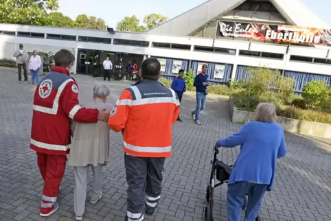 Die Eberthalle dient als Notquartier bei Evakuierungen.