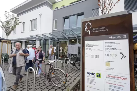 Beim Tag der Offenen Tür konnten die Besucher das neue Ärztehaus besichtigen.