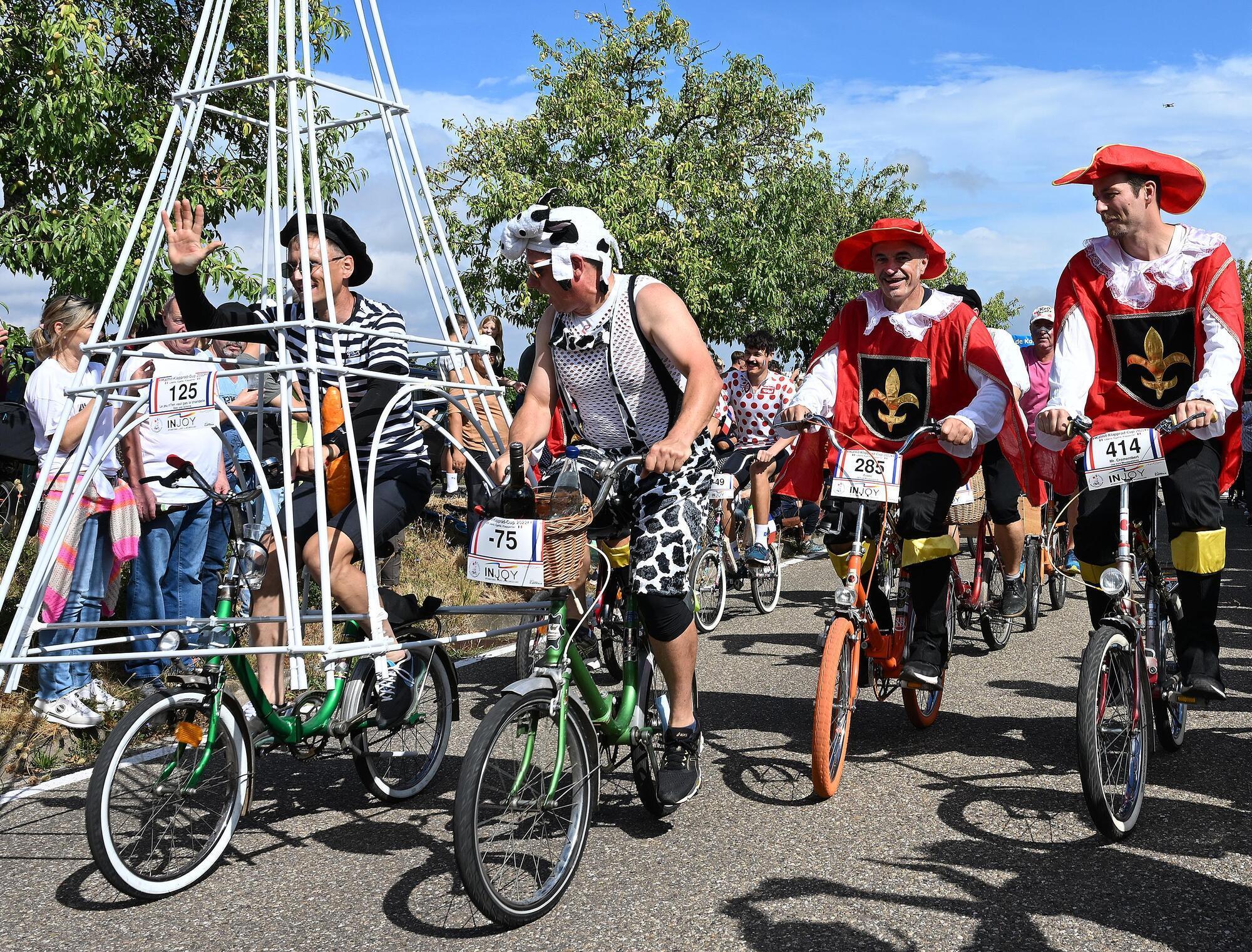 Jungfernfahrten beim Kalmit-Klapprad-Cup - Maikammer - DIE RHEINPFALZ