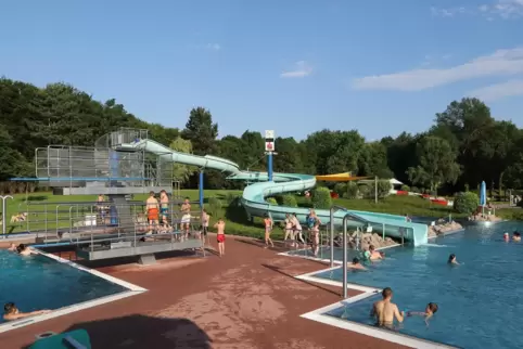 Das Waldschwimmbad beendet eine Saison ohne Coronaeinschränkungen. Unser Bild stammt aus dem Jahr 2019. 