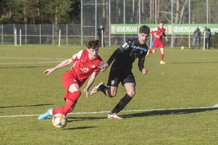 Die B-Junioren des 1. FC Kaiserslautern starten erfolgreich in die Saison. 