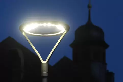 In der Nachbargemeinde Mutterstadt wird der Ortskern schon mit LEDs beleuchtet. 