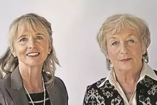 Gabriele Engel (links) und Ursula Klotmann praktizieren als systemische Therapeutinnen in Neustadt.