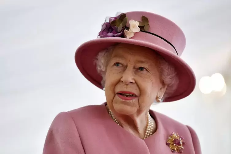 Elizabeth II. ist am Donnerstag im Alter von 96 Jahren auf Schloss Balmoral in Schottland im Kreise ihrer Familie gestorben. 