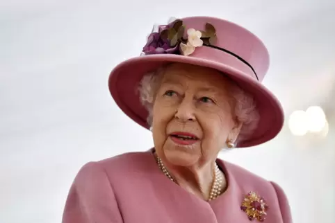 Elizabeth II. ist am Donnerstag im Alter von 96 Jahren auf Schloss Balmoral in Schottland im Kreise ihrer Familie gestorben. 