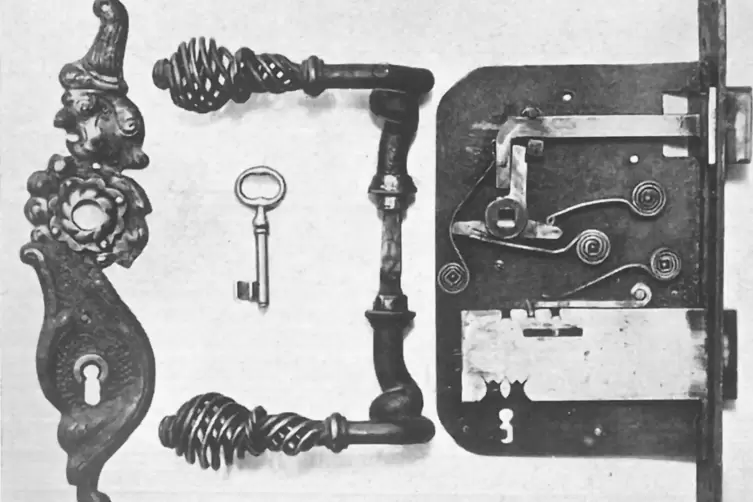 Erste Schmiedearbeiten von Ferdinand Walther.