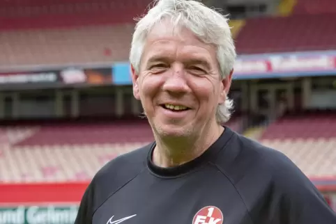 Trotz der Niederlage bleibt sein Team auf dem zweiten Tabellenplatz: Peter Tretter, Trainer des FCK II. 