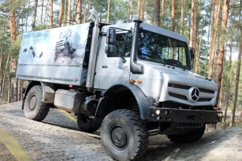 Die Diebe verwendeten wahrscheinlich einen Unimog, um ihr Diebesgut wegzuschaffen. 