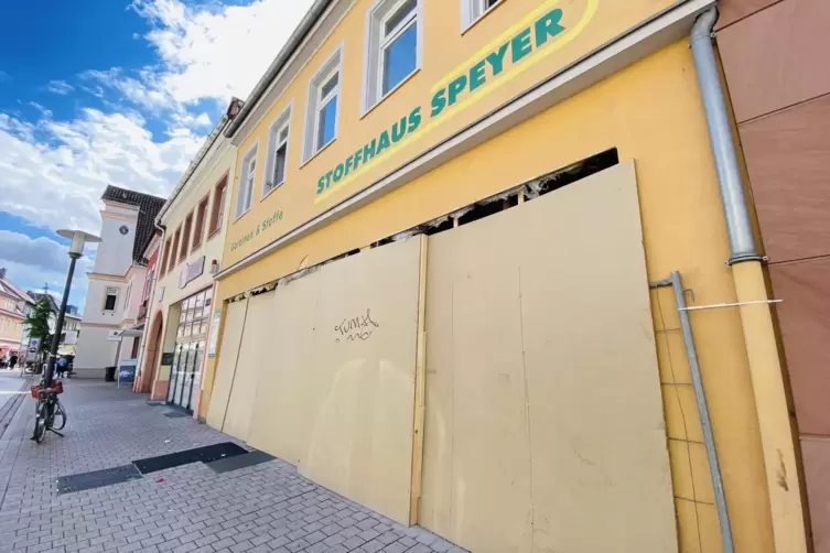 Verriegelt: Im betroffenen Geb&auml;ude geht erstmal nichts voran &ndash; zum Nachteil der Shaoyun-Manufaktur. 