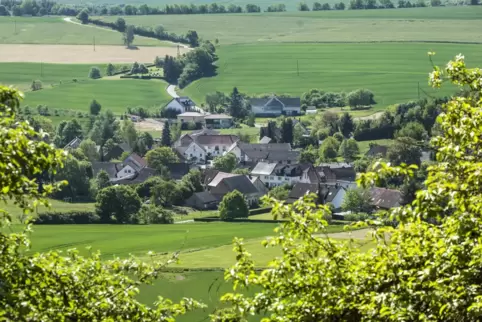 Das idyllisch gelegene Merzweiler soll schöner werden, doch es wurden noch keine durch das Dorferneuerungsprogramm geförderten P