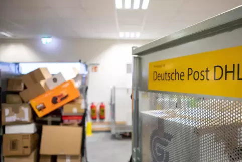 Bald soll es wieder mehr DHL-Paketstationen im Rhein-Pfalz-Kreis geben.