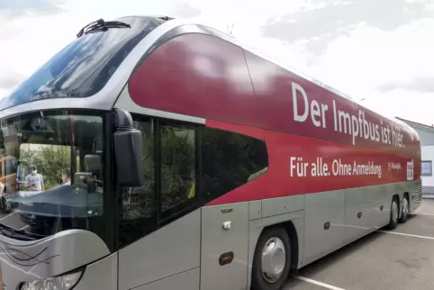 Die Impfbusse des Landes werden vom DRK koordiniert. 