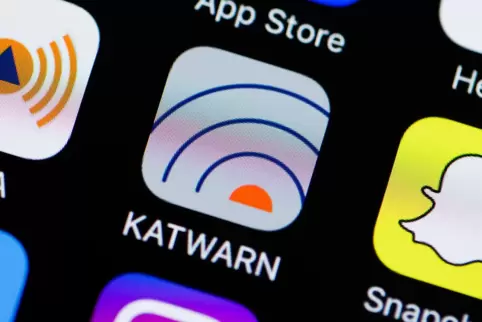 Etwa 1200 Frankenthaler Bürger haben die App bislang auf ihren Mobiltelefonen installiert. Etwa 1200 Frankenthaler Bürger haben die App bislang auf ihren Mobiltelefonen installiert.