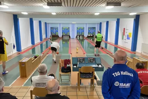 Zum TSG-Sportzentrum gehören auch vier Kegelbahnen und eine Halle fürs Kunstturnen.