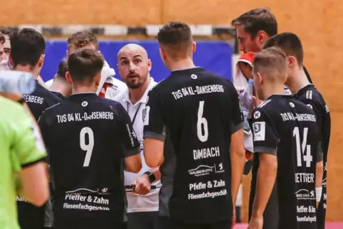 Frank Müllers Spieler wirken nach zwei deutlichen Drittliga-Niederlagen verunsichert.