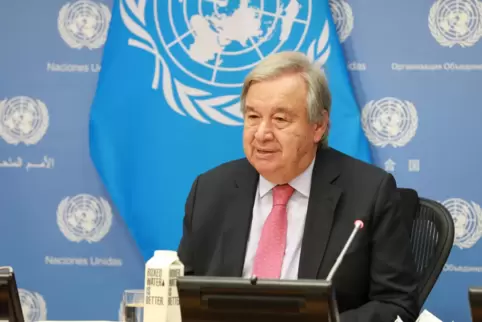 UN-Generalsekretär António Guterres befürchtet, dass er in Pakistan durch ein „Fenster in die Zukunft“ geschaut hat: „Eine Zukun