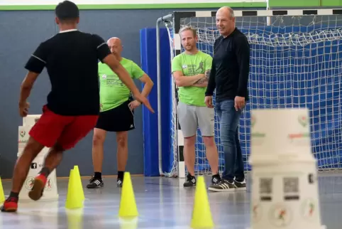 Für Axel Roos (rechts) ist sein Engagement eine Herzenssache. 