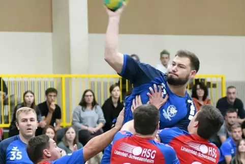 Marc Kuhn fügte sich bei seinem ersten Spiel für die „Nordpfälzer Wölfe“ nach seiner Rückkehr direkt gut ins Team ein. Er traf b