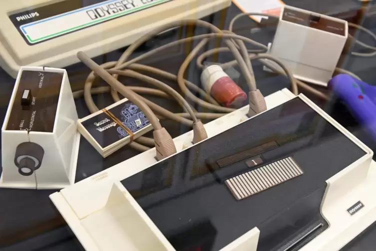 Die ersteSpielkonsole der Welt: „Magnavox Odyssey“, erfunden vor 50 Jahren von dem Pfälzer Ralph Baer. 