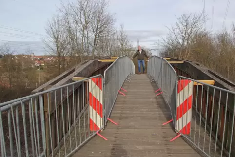 Gute Nachrichten für Radfahrer und Fußgänger: Die Brücke über die Bahnlinie Landstuhl-Kusel, die die beiden Stadtteile Ramstein 