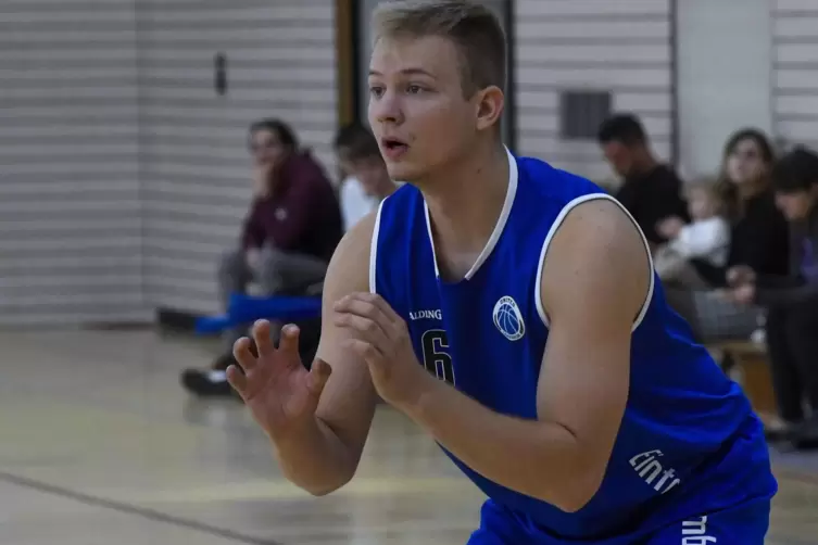 Kapitän der Eintracht-Basketballer: Niels Gutknecht. 