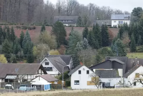 Gemeinderat verabschiedet Doppelhaushalt: Vor allem in Wegeausbau und Neubaugebiet soll in Mehlbach investiert werden. 