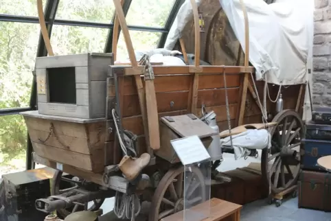 Mitbringsel aus der Heimat: Fränkisch-pfälzische Bauernwagen dienten als Vorlage für einen solchen Conestoga-Wagen.