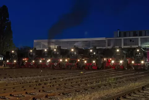 Die Lokomotiv-Parade von 2014. Am Freitagabend gibt es eine Neuauflage. 
