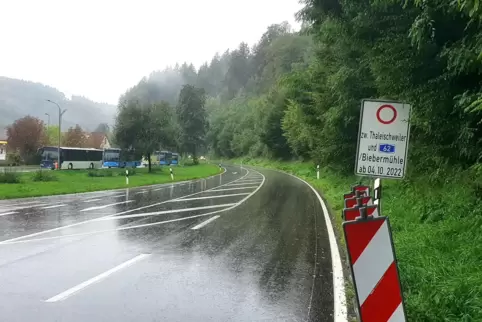 Ab Dienstagmittag wird die Biebermühle Straße bis mindestens Mitte Oktober gesperrt werden. 