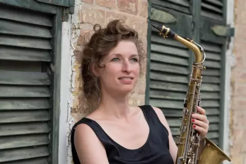 Nicole Johänntgen: Die Saxofonistin spielt in Waldsee mit ihren Band „Henry“. 