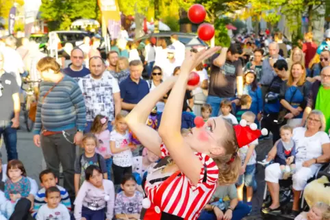 Auch Akrobatik wird es wieder auf dem Karlsruher Stadtfest geben. 