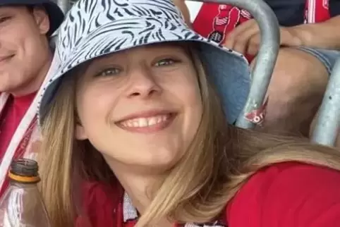 Handballerin bei der FSG Hauenstein/Rodalben und Fan der FCK-Fußballer: Lea Marie Beneke.
