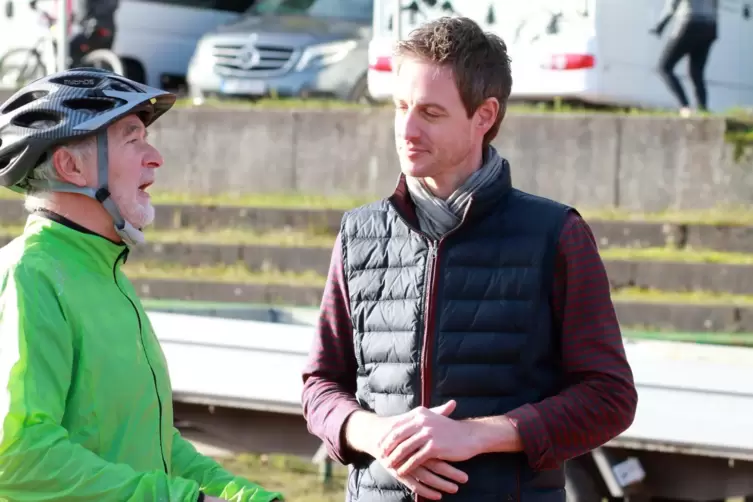 TV-Moderator Markus Appelmann (rechts) ist mit seinem Unternehmen &bdquo;In Media" zusammen mit dem Sportverein Lemberg Veranstalter d