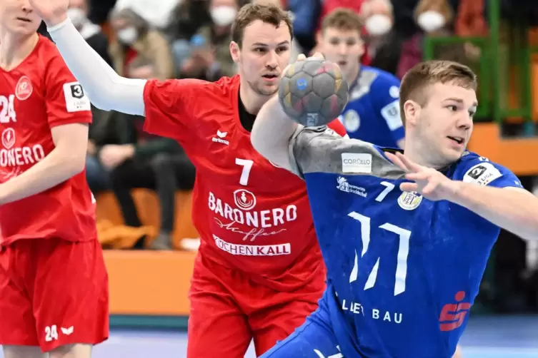 Kreisläufer Lars Hannes (hier gegen Oftersheim-Schwetzingen) überzeugte im Spielaufbau. 