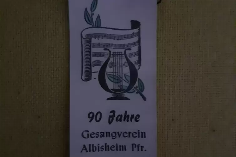 So sah die Jubiläumsplakette zum 90. Geburtstag im Jahr 1952 aus. 