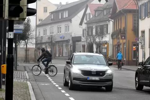In Bad Dürkheim gibt es seit Anfang diesen Jahres einen Schutzstreifen in der Mannheimer Straße. 