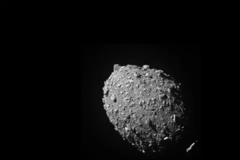 Der Asteroid Dimorphos. 