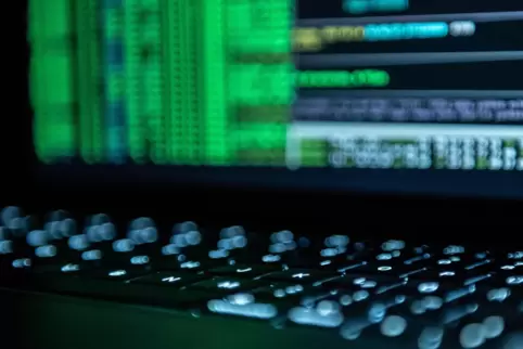 Den Angriffen von Hackern vorbeugen – das erfordert zumeist das Wissen von Experten.