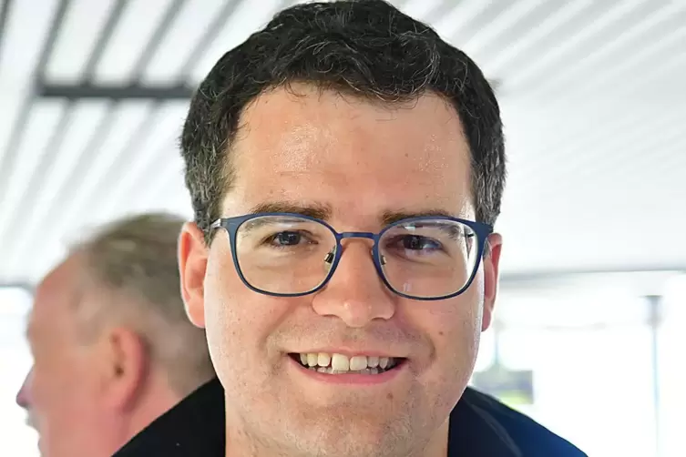 Simon Nikolaus 