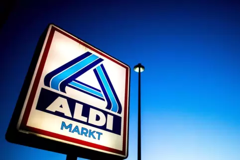 ALdi Nord will mehrere Filialen abends früher schließen, um Energie zu sparen.
